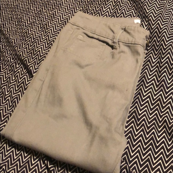 Jeans - Picture 3 of 3